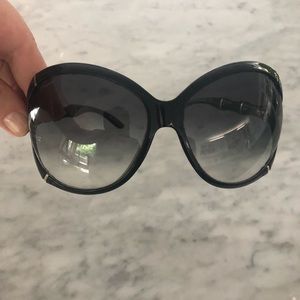 Gucci Oversized Women’s Sunglasses